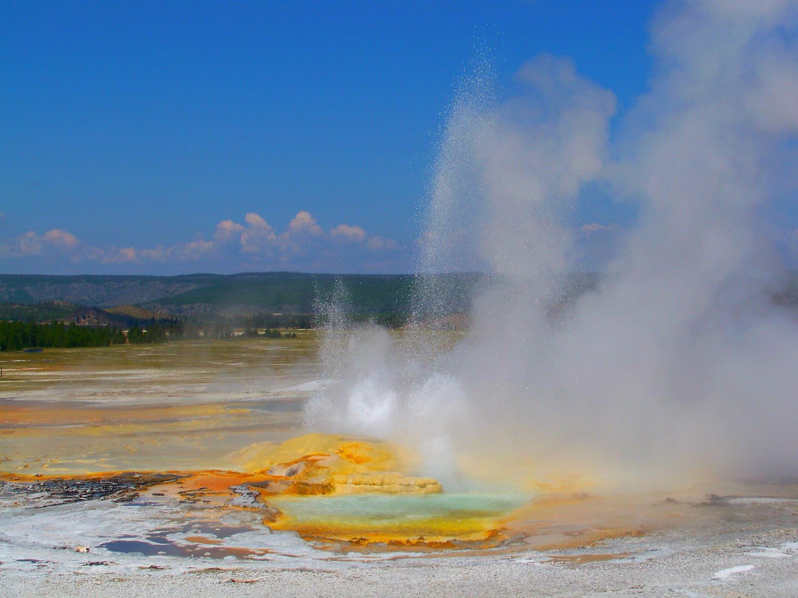 Runaway Bridal Planner Geysers of Yellowstone National Park